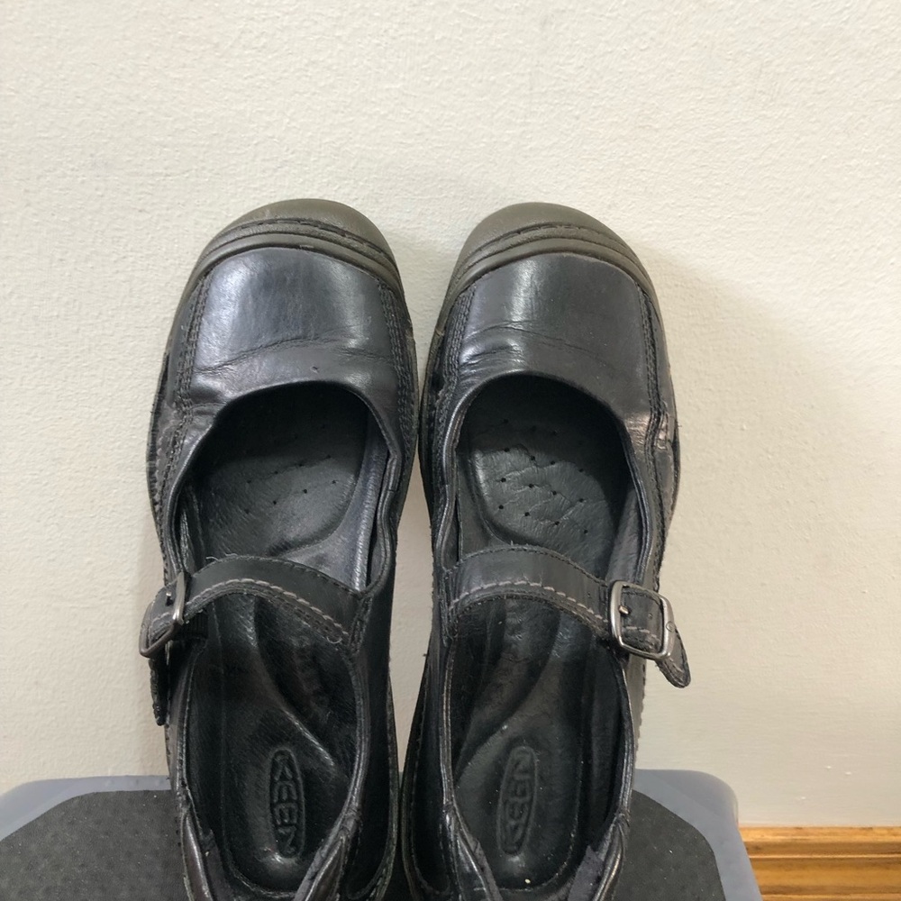 Keen Women’s Black Leather Mary Jane Ballet Style Shoes Sz 10 - Picture 10 of 16